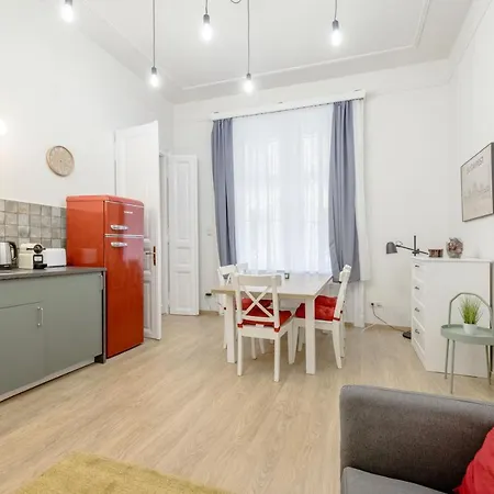 Stylish & Central 2Br Apartment Budapest Exterior photo